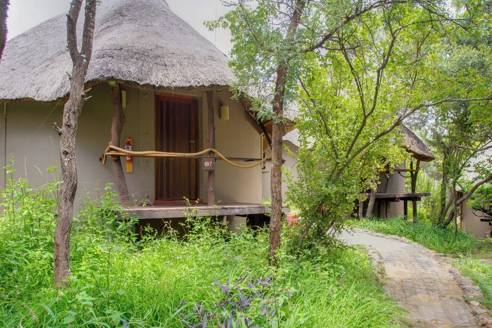 Standard Chalet | 1 bedroom, minibar, desk, bed sheets