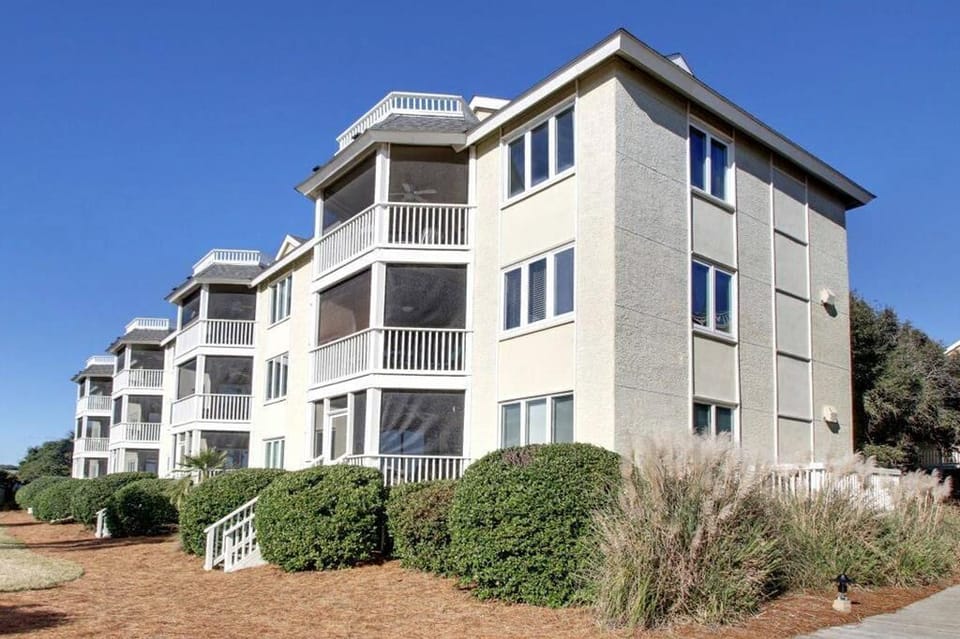 304 A Port O Call, located on the Top Floor, Right