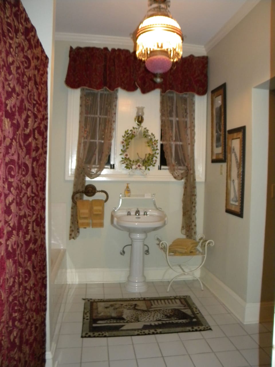 Shadowlawn Bed & Breakfast Bed and Breakfast in Columbus