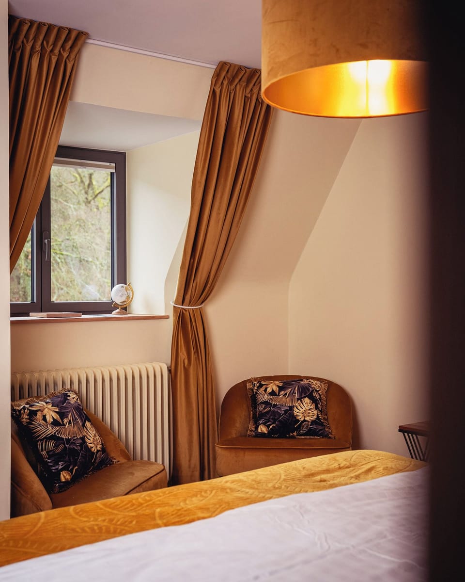 Comfort Room | Premium bedding, down comforters, Select Comfort beds