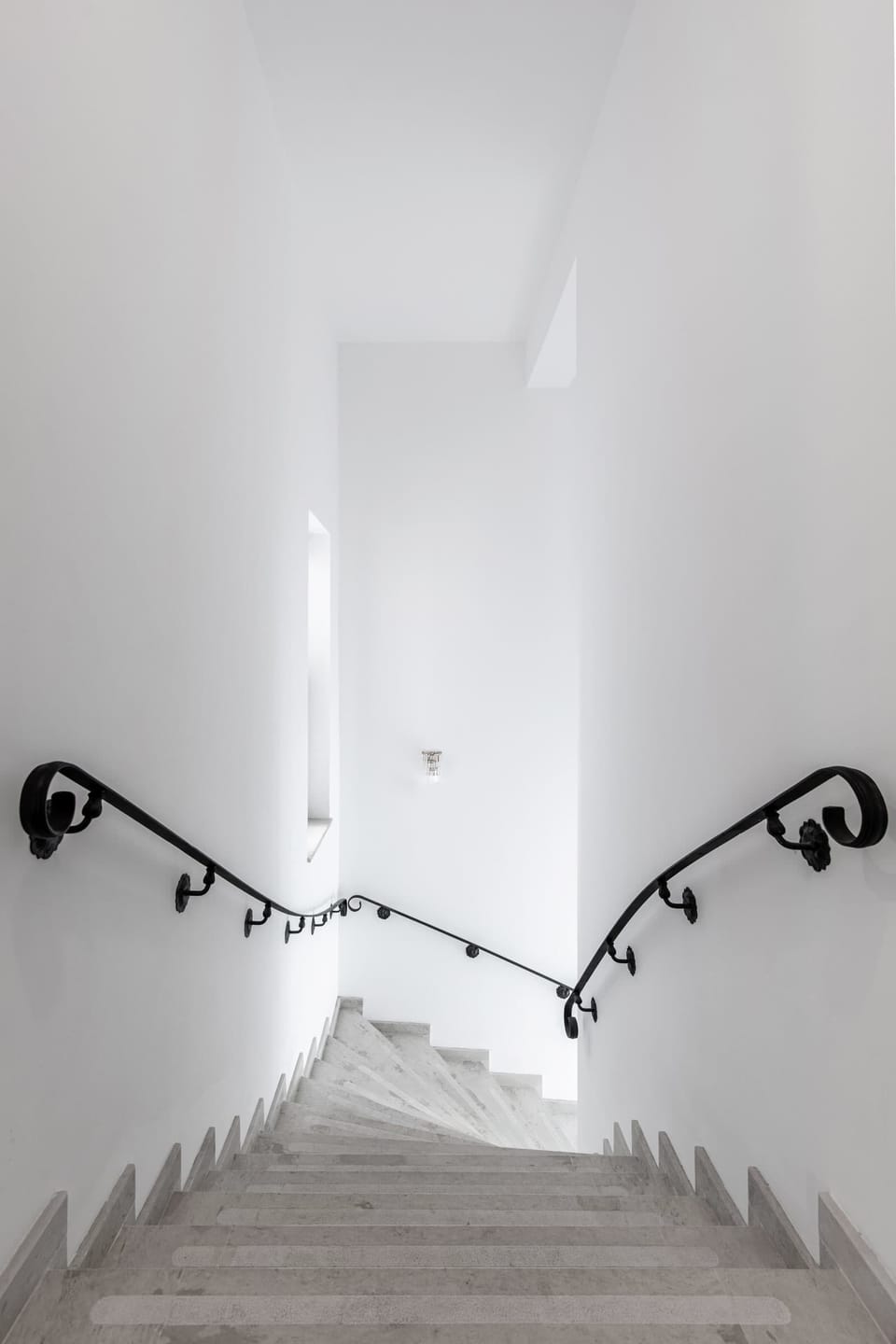 Spacious access stairs!