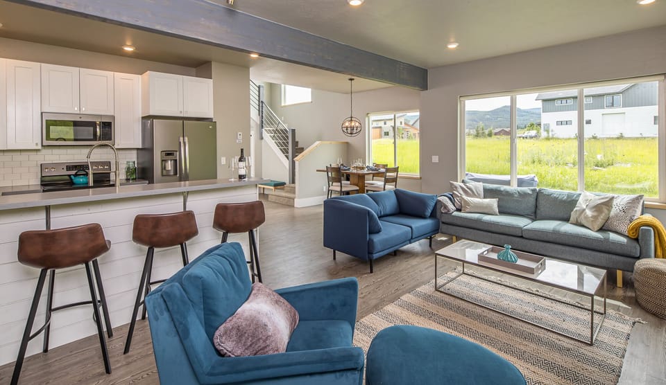 Open Floor Plan!