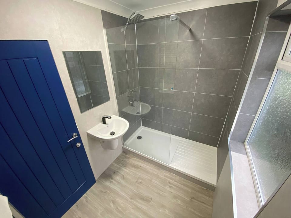 Apartment, 3 Bedrooms | Bathroom