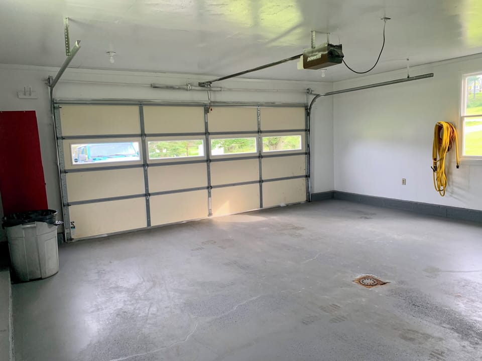 Garage - attached to house