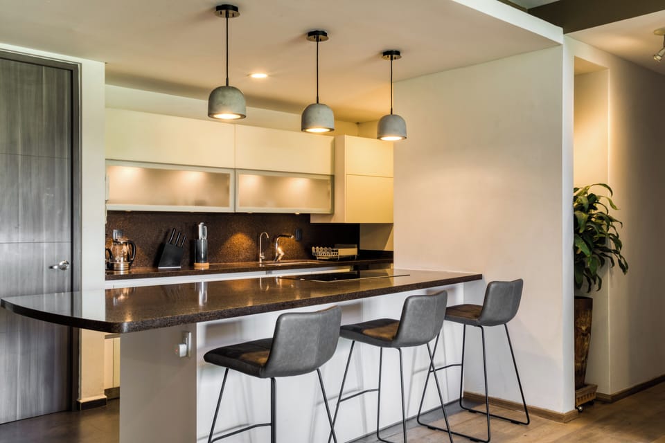 Apartment | Private kitchen | Full-size fridge, oven, cookware/dishes/utensils, cleaning supplies