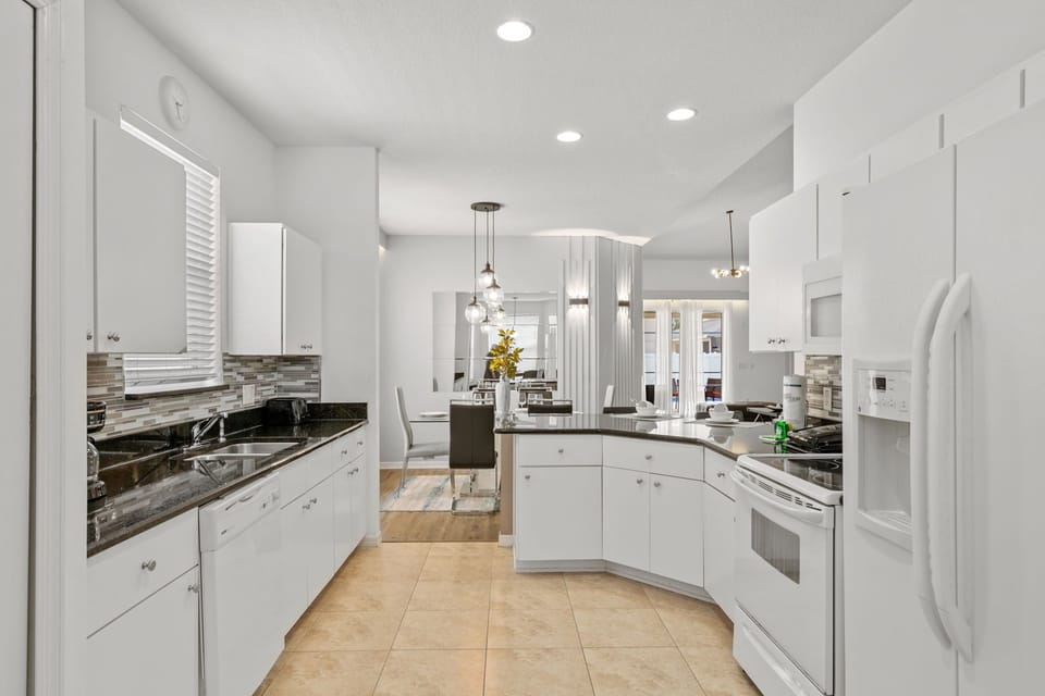 Another view of the kitchen.