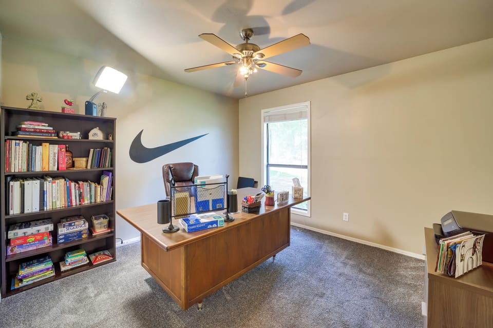 Office | Laptop-Friendly Workspace | Printer | Books | Board Games