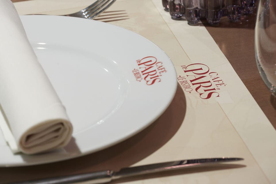 Dinner served, Spanish cuisine