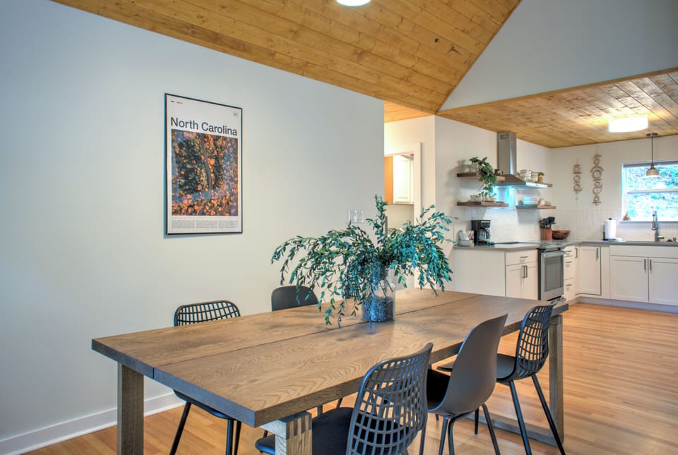 Dining Table seats 6
