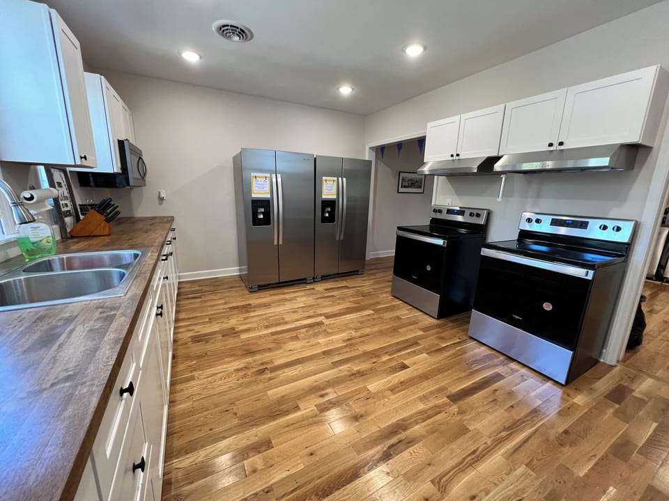 Shared fridge, microwave
