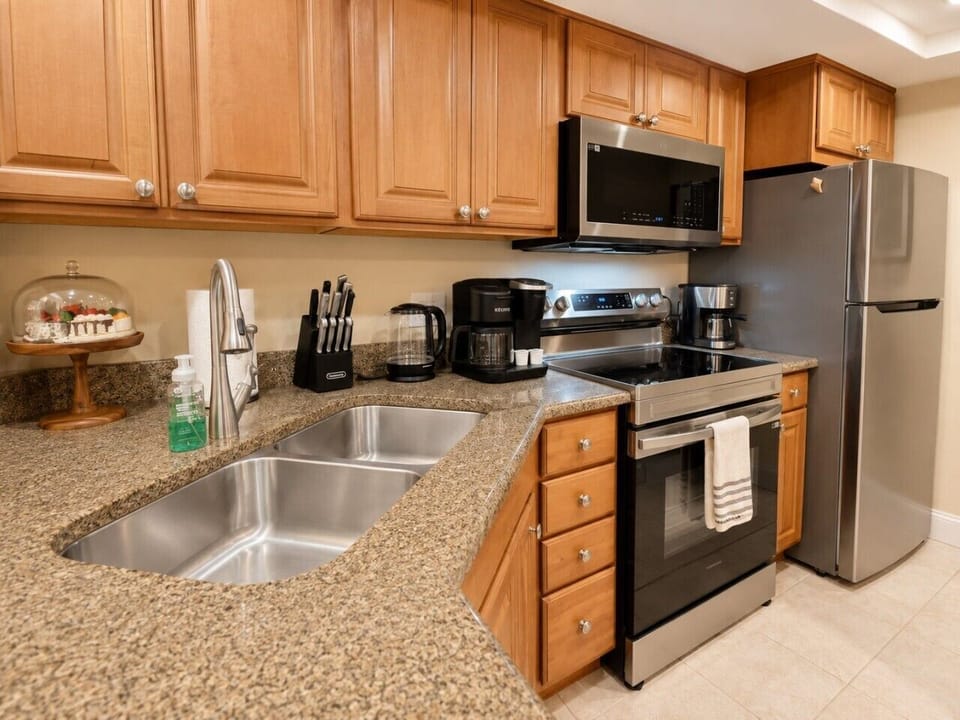 Cook, gather, and make yourself at home