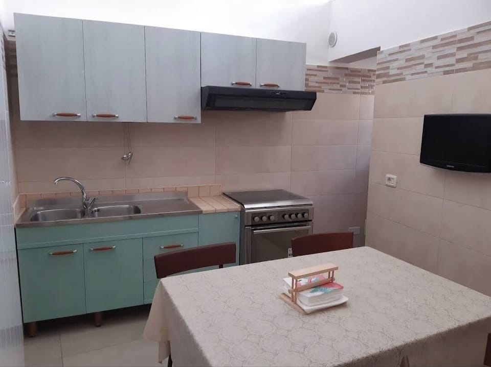 House, 1 Bedroom, City View | Interior