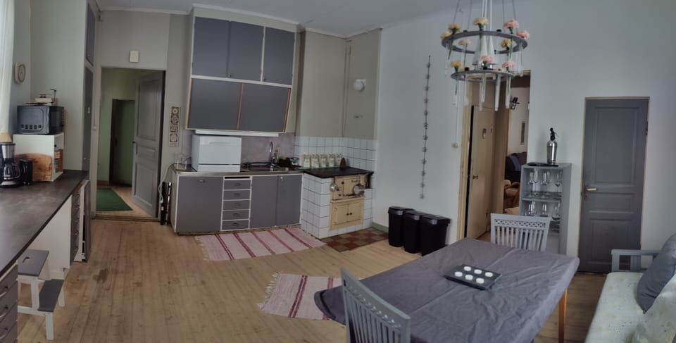 House, 3 Bedrooms, Smoking, Terrace | Living room