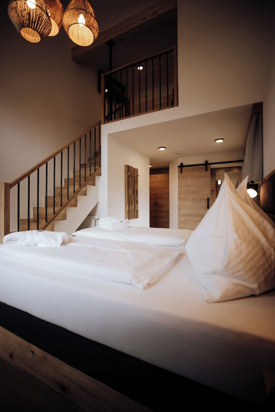 Gallery Suite, Non Smoking | Desk, blackout drapes, iron/ironing board, free WiFi