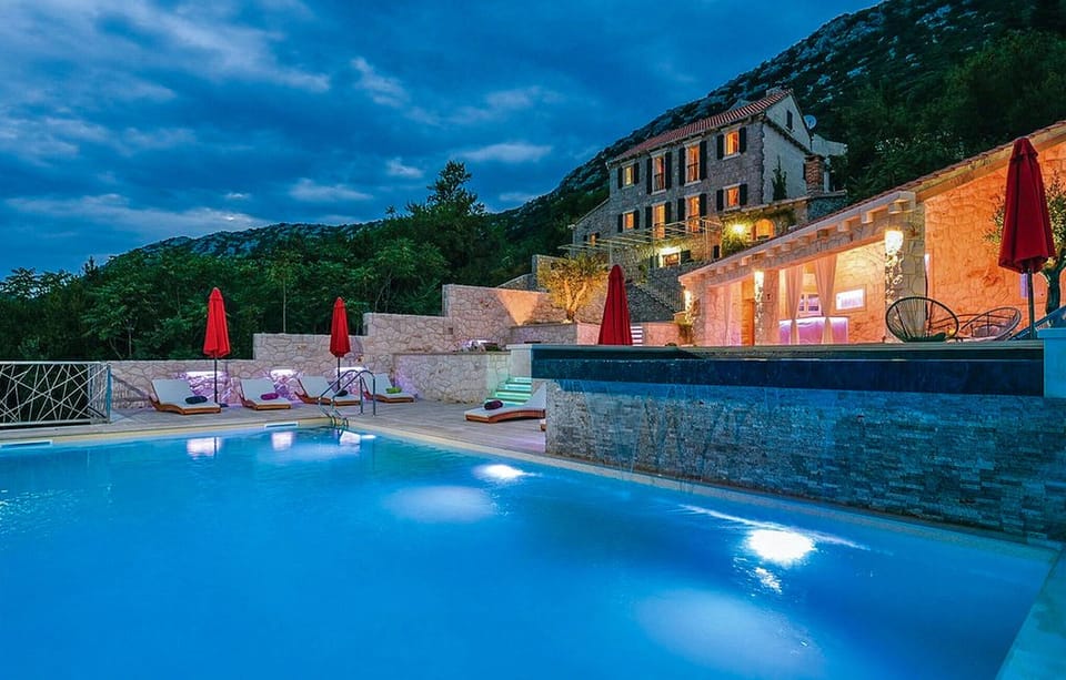 pool