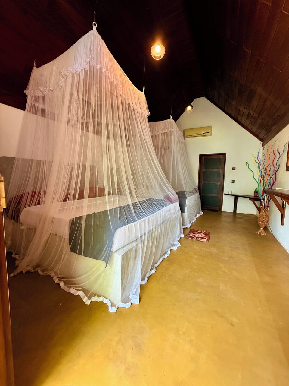 Soundproofing, iron/ironing board, free WiFi