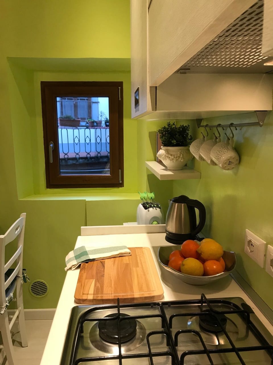 Apartment | Private kitchen | Fridge, microwave, stovetop, electric kettle