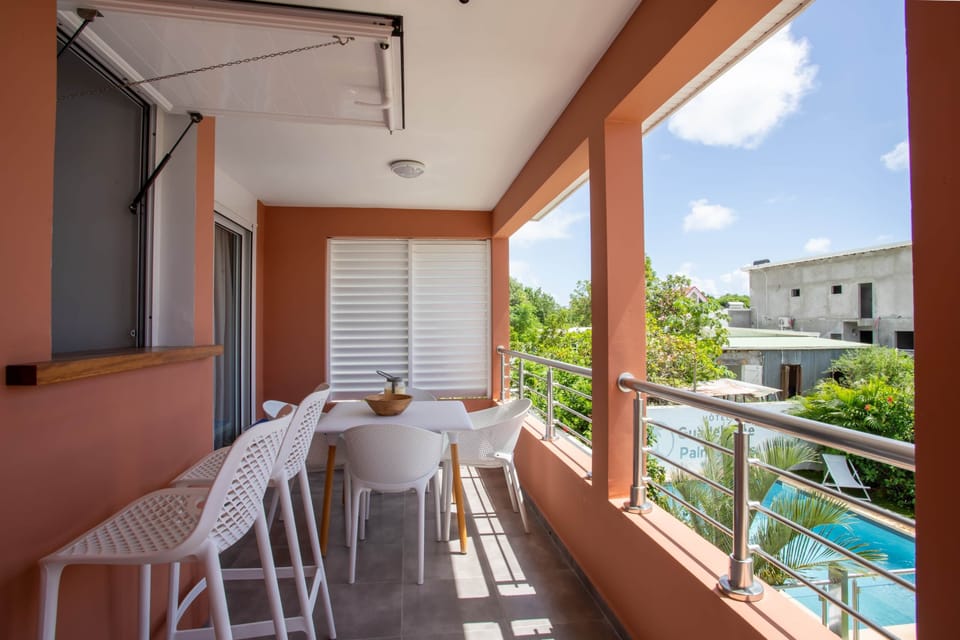 PalmSuites 10