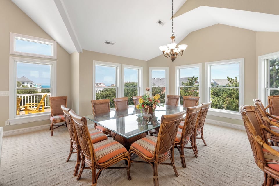 WH3063: Mi Casa Bella - Ocean | Top Level Dining Area