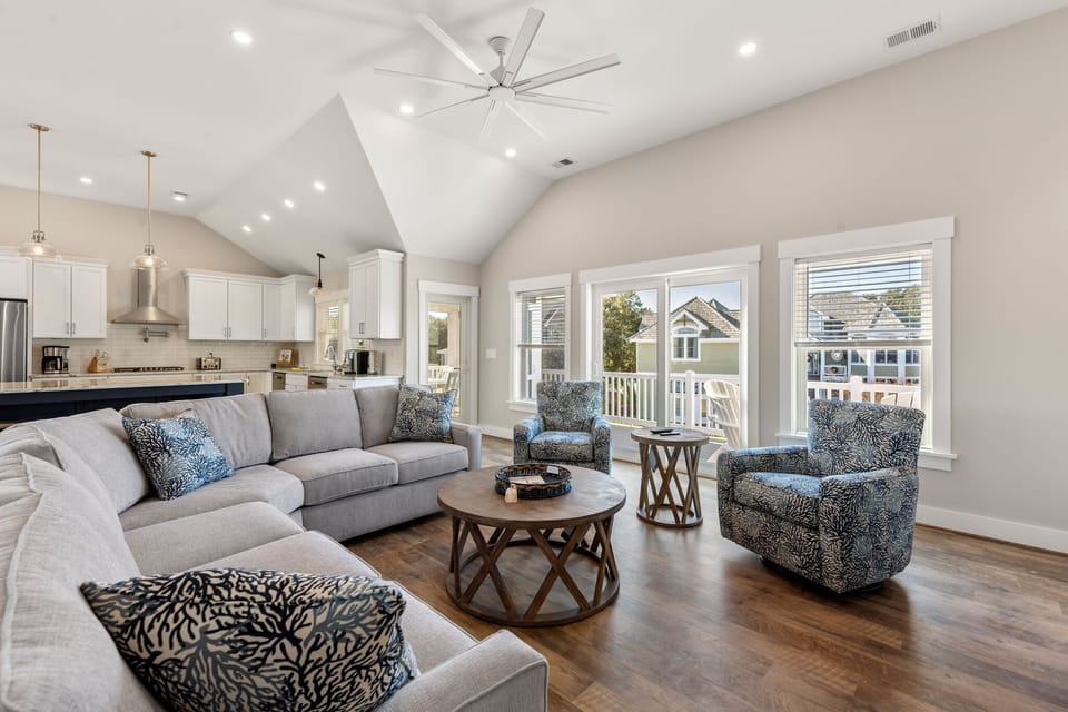 CC287: Go With The Flow | Top Level Living Area