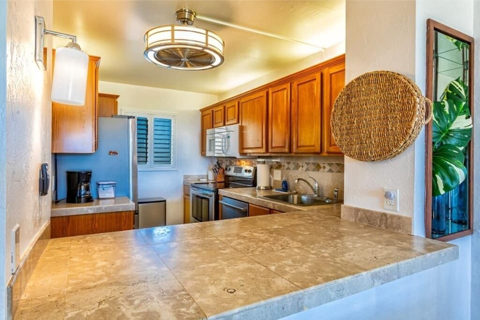 Condo, 2 Bedrooms | Private kitchen | Coffee/tea maker, fridge, oven, toaster