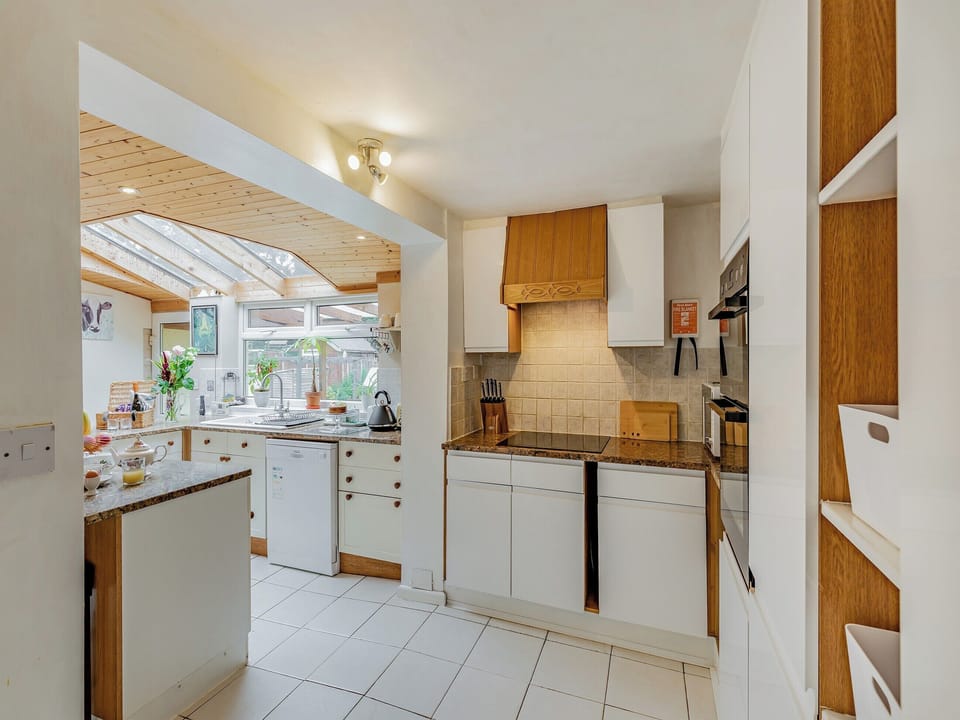 Kitchen | Oak Villa, Drybrook