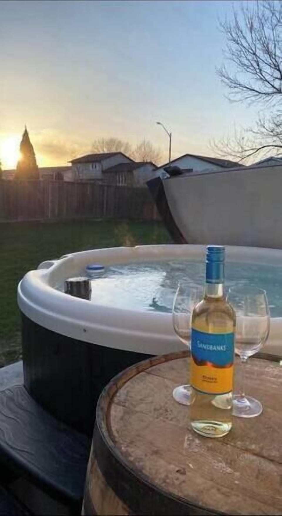 Hot tub for beautiful summer nights