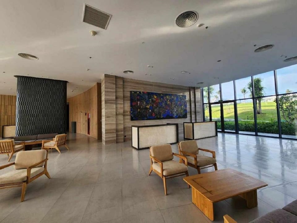 Reception hall