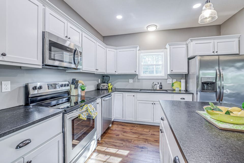 Electric stove and microwave 