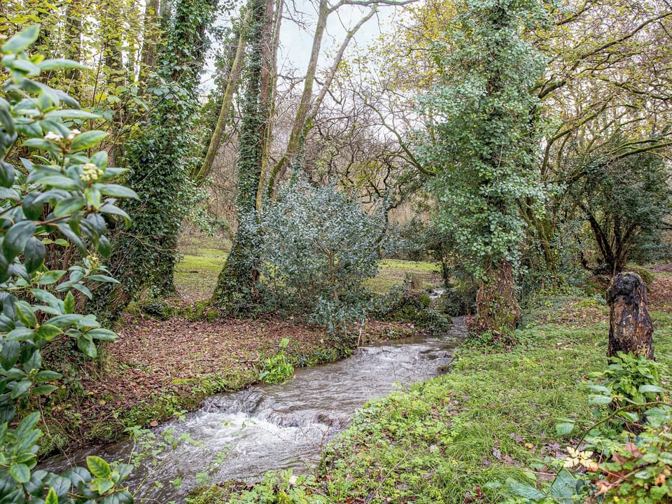 Surrounding area | Hallowarren Barn, Helston & The Lizard