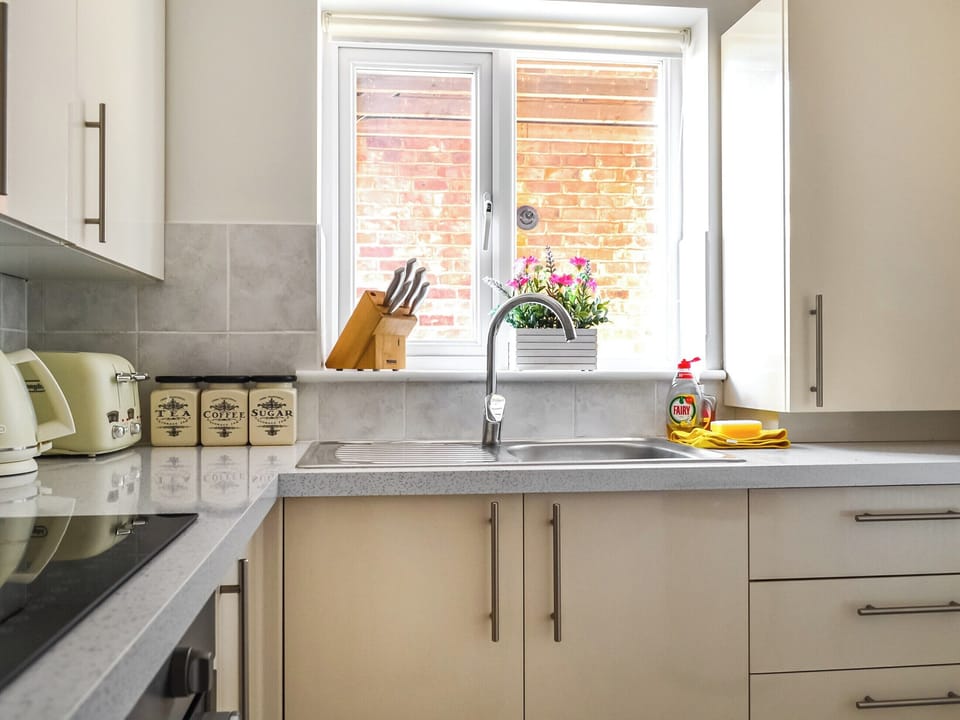 Kitchen | Ivy Cottage, Marshchapel, near Cleethorpes