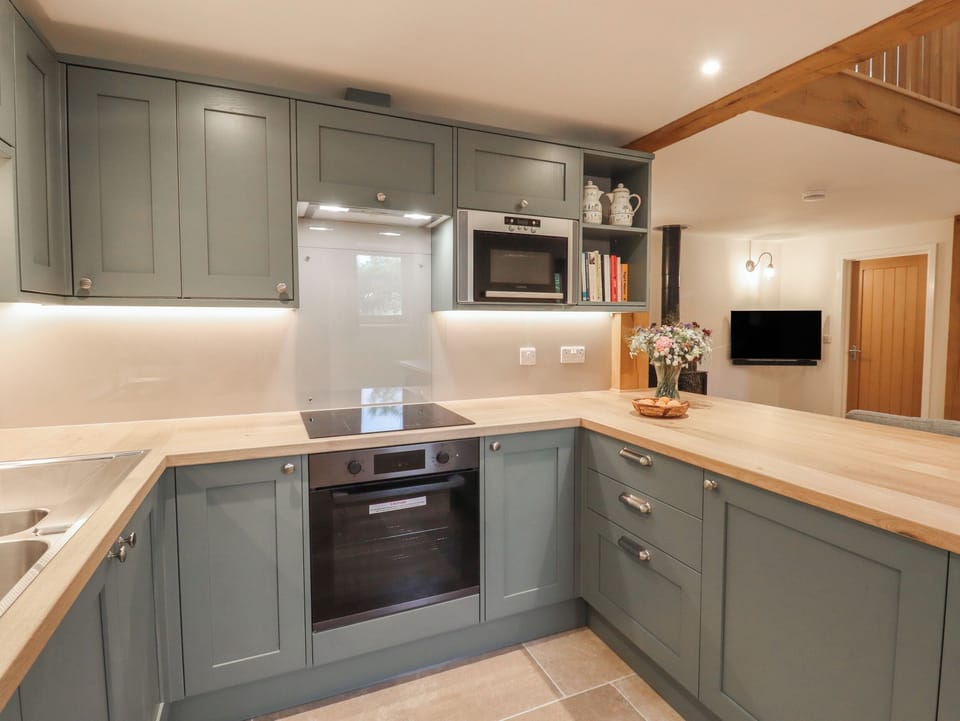 Fridge, dishwasher, electric kettle, toaster