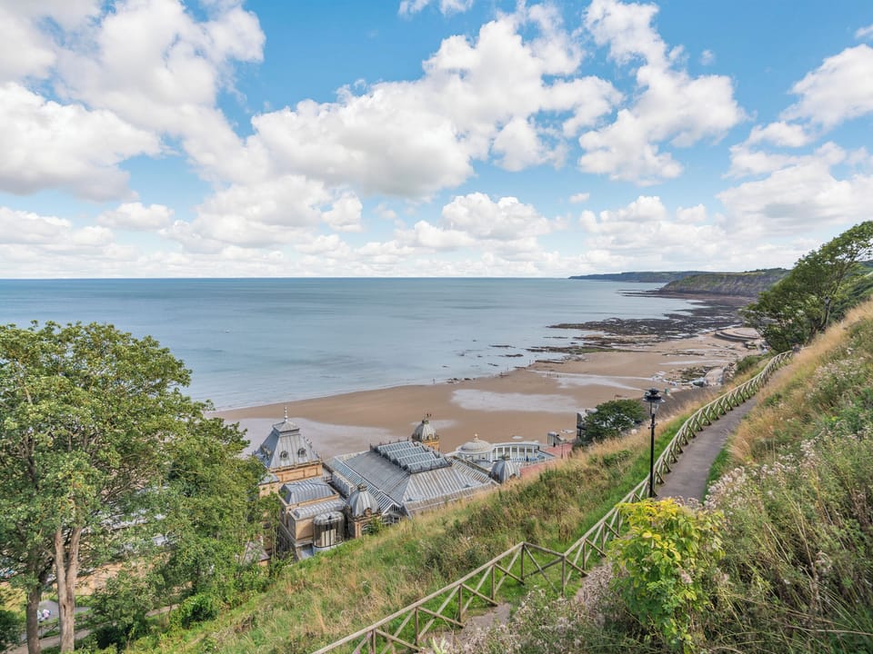 Bathroom | Sea View at The Oaklands, Scarborough