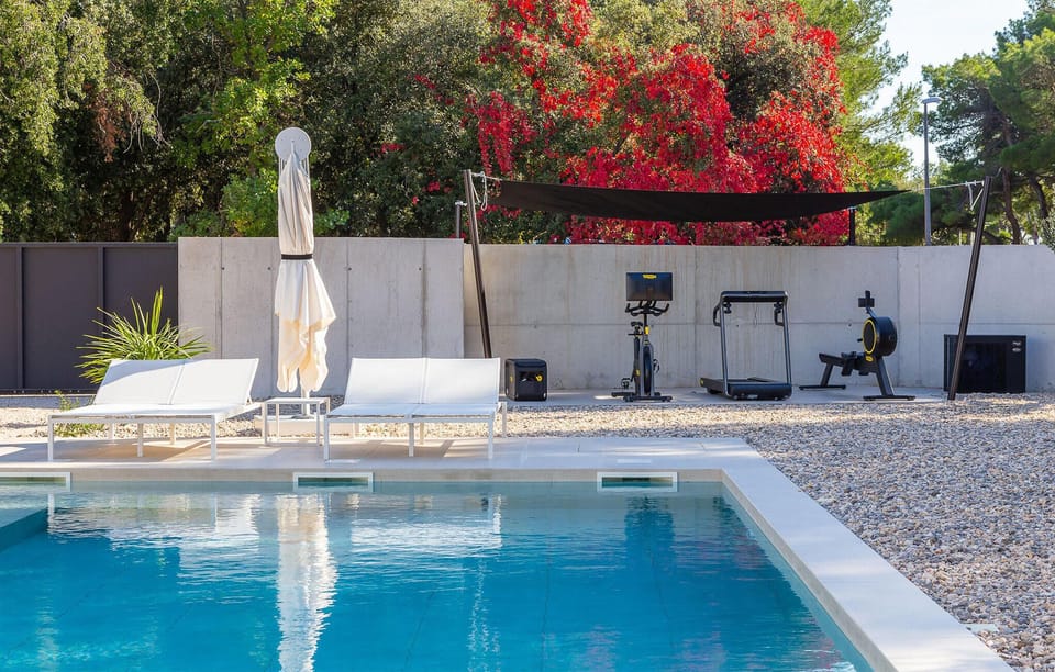 pool