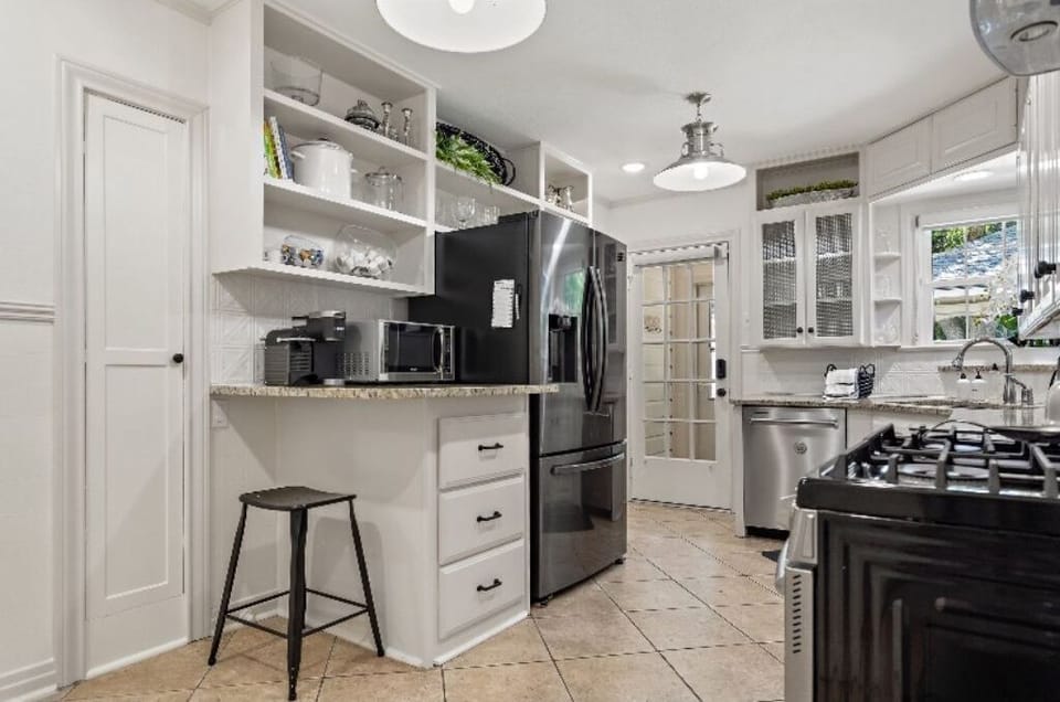 Lots of Cupboard Space
