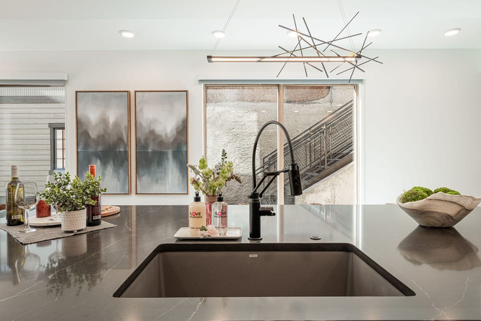 Stunning and spacious countertops