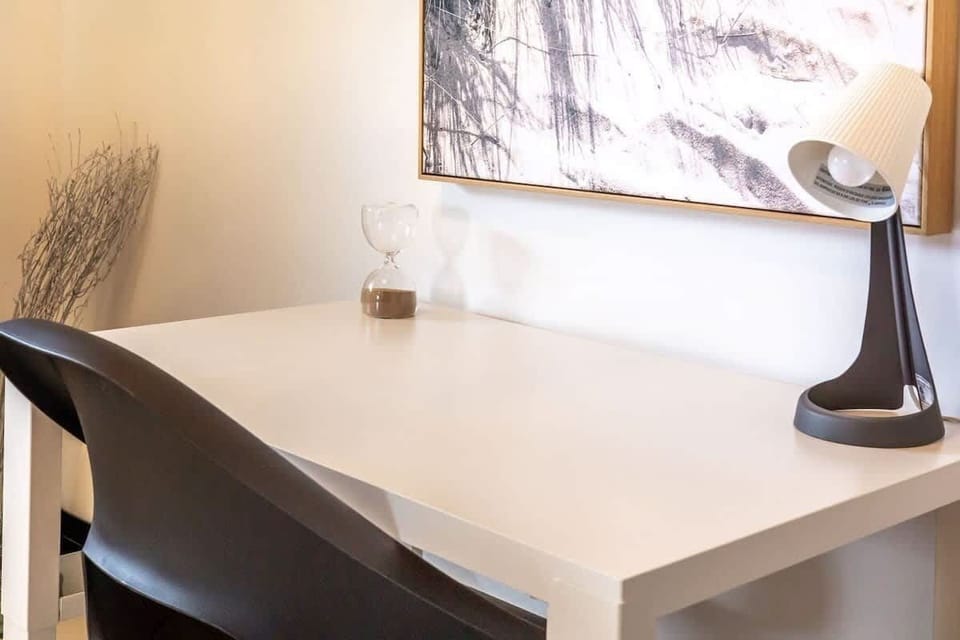 A great place for kids to do homework or for people to work remotely. 
