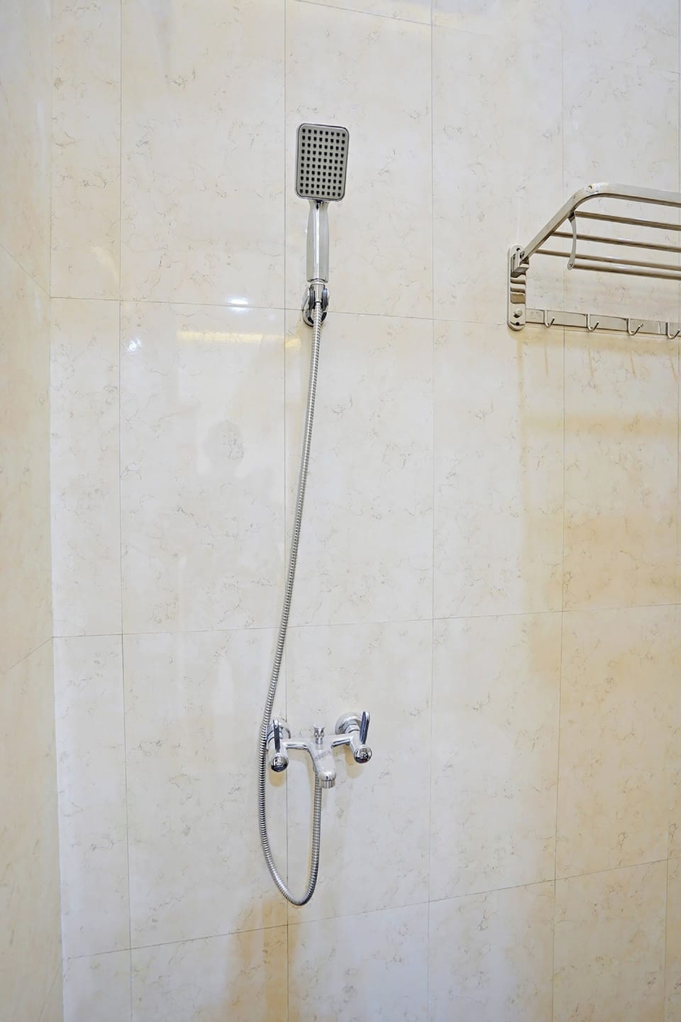Double Room | Bathroom | Shower, towels, soap