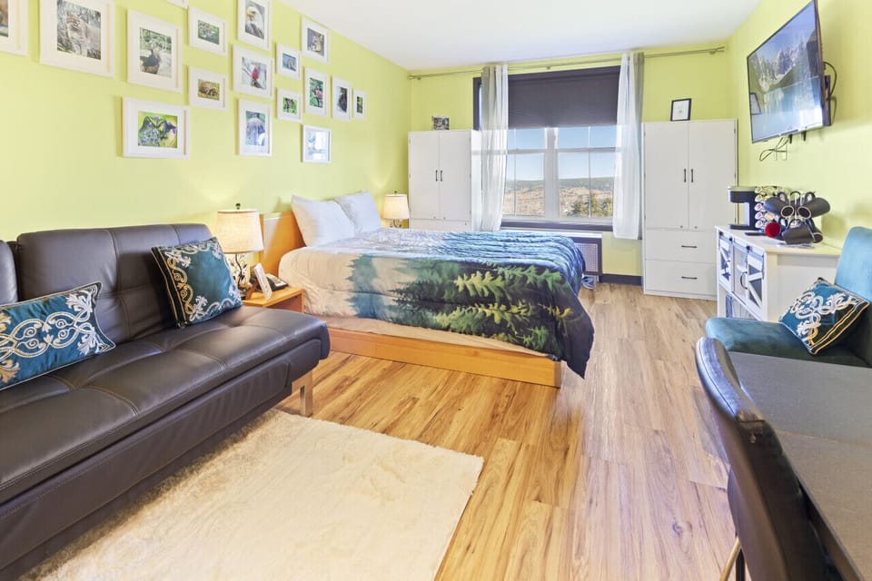 Welcome to Expedition Station 114!