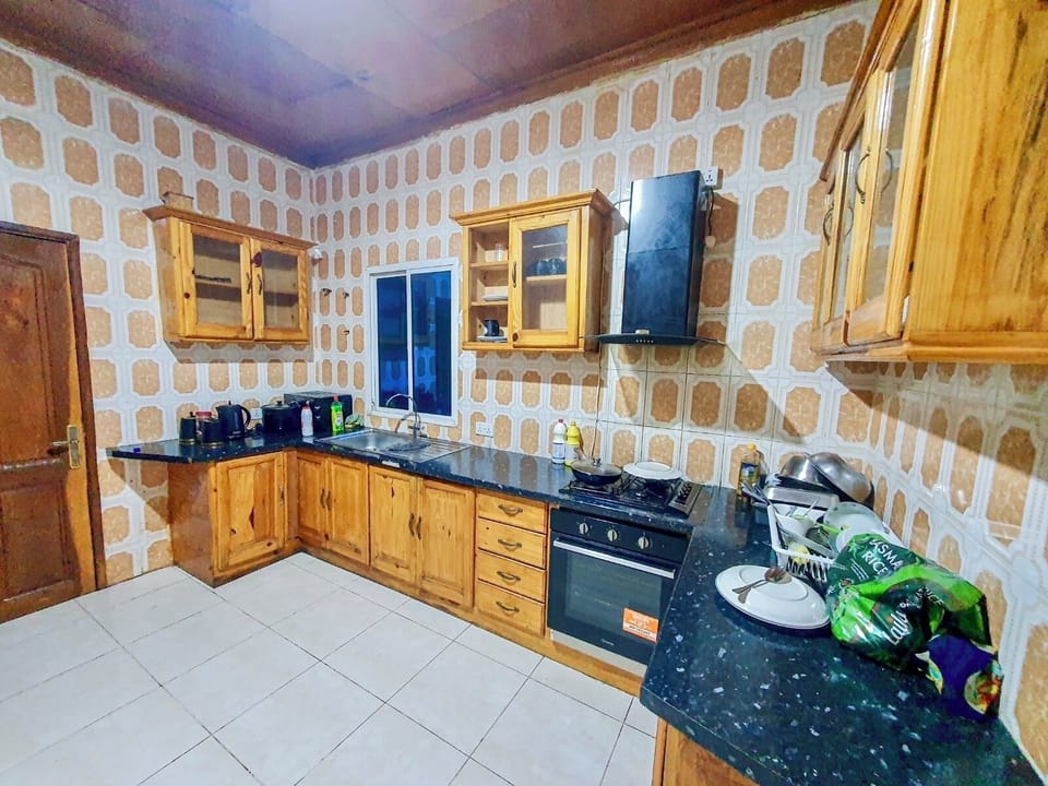 Apartment, 2 Bedrooms, Smoking, Balcony | Interior