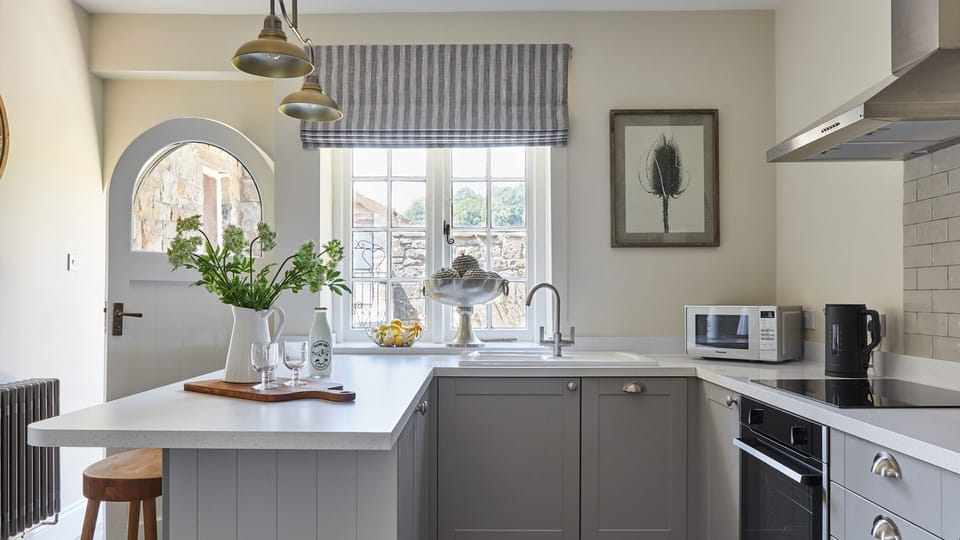 Kitchen, Wallhope Retreat, Bolthole Retreats