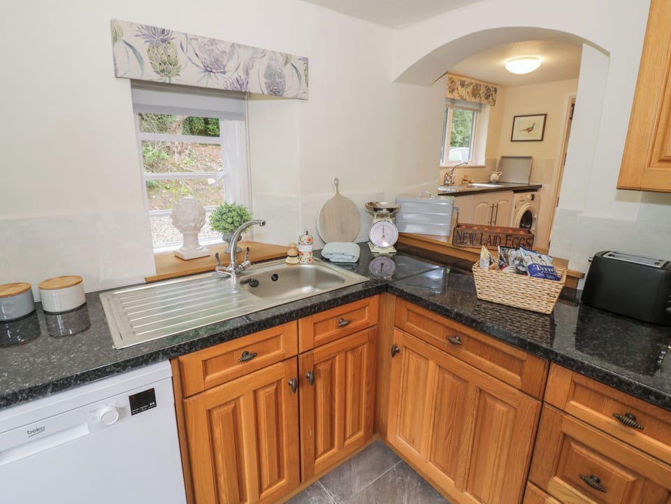 Fridge, dishwasher, electric kettle, toaster