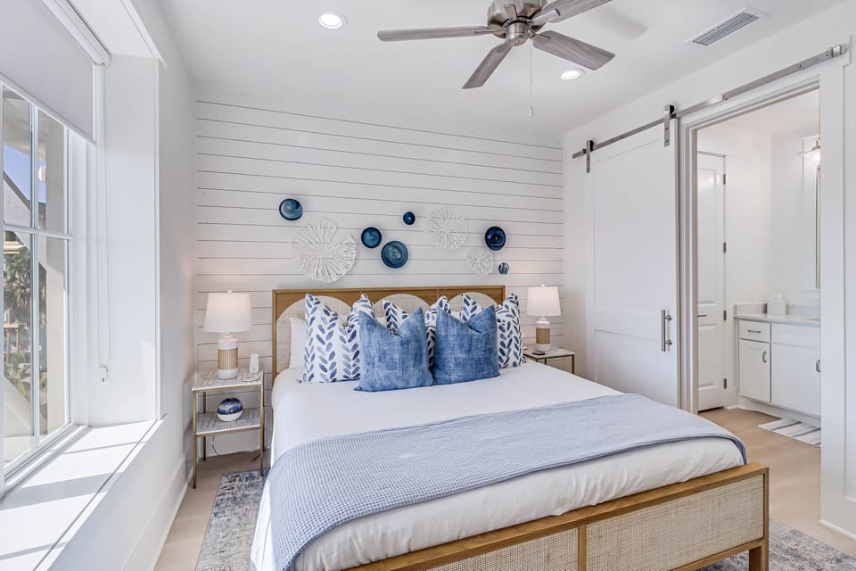 Ensuite King Bedroom, 1st Floor