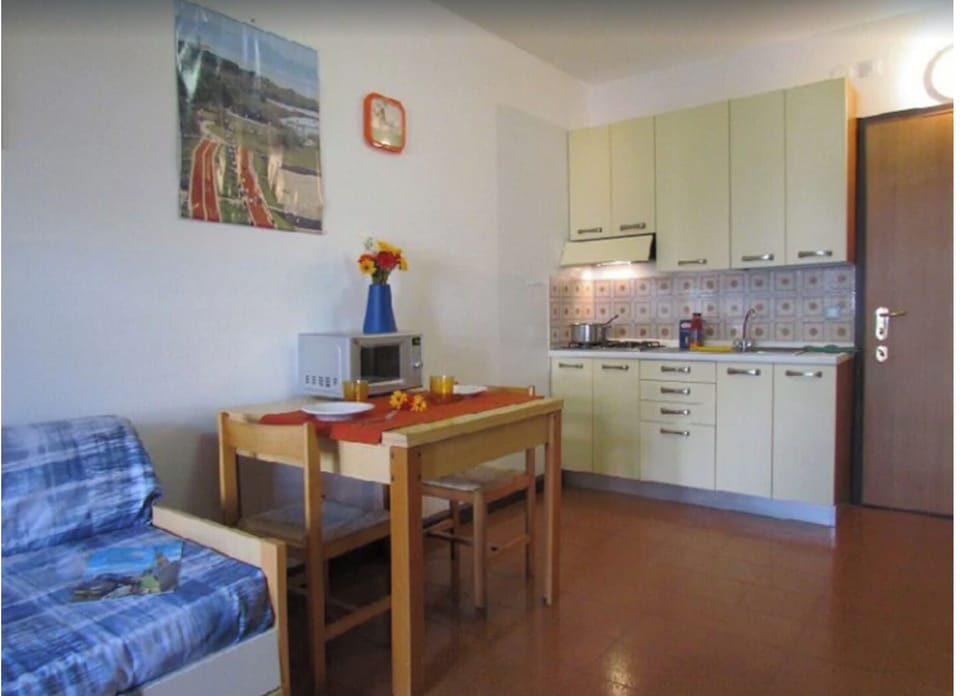 Studio, Balcony | Dining
