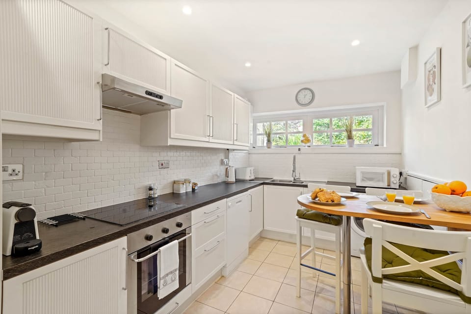 Kitchen (1)