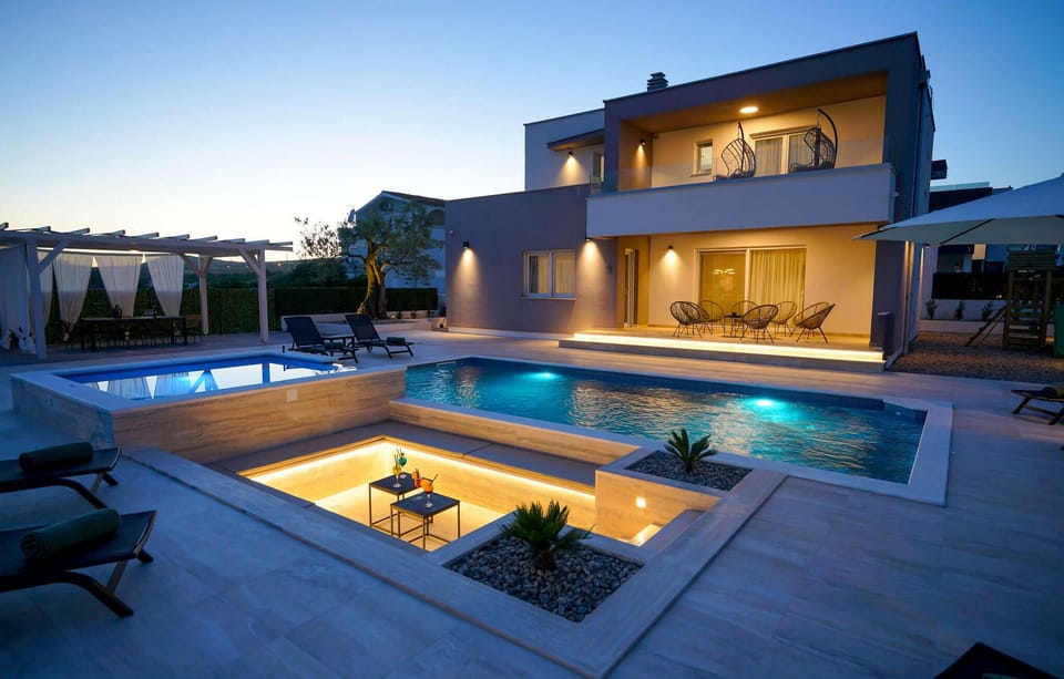 pool