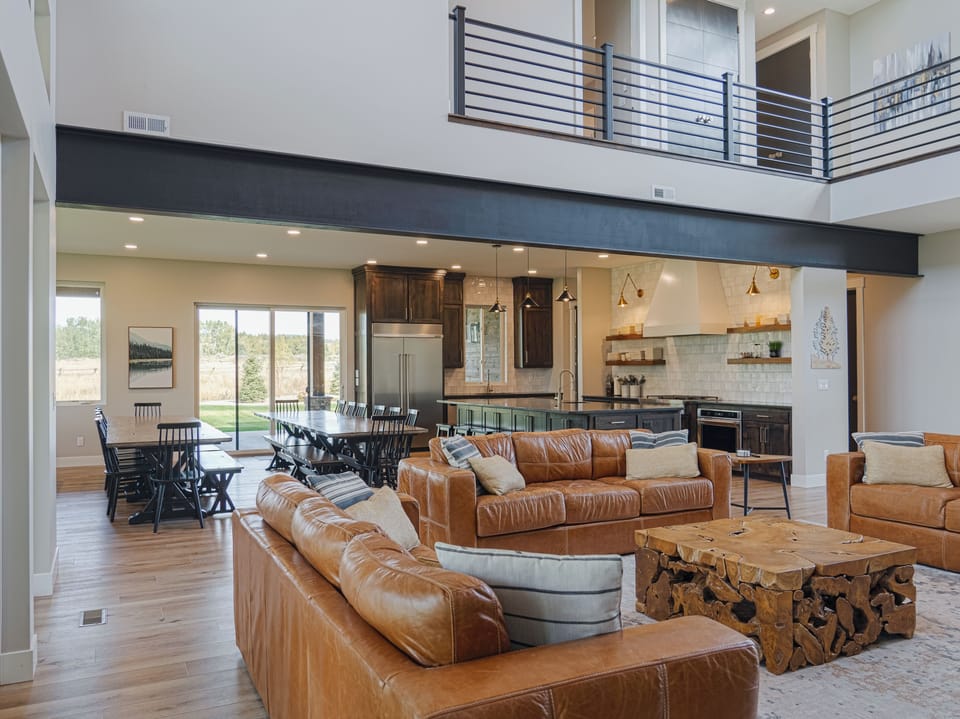 Great room looking into kitchen