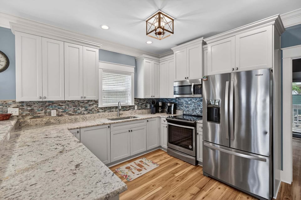 Southern Charm - Rosemary Beach - Kitchen