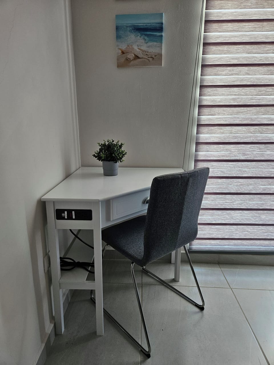 Work Desk