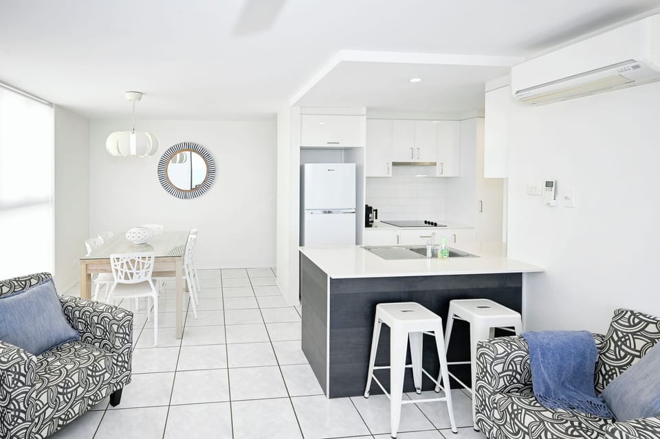 Well appointed galley kitchen & dining room